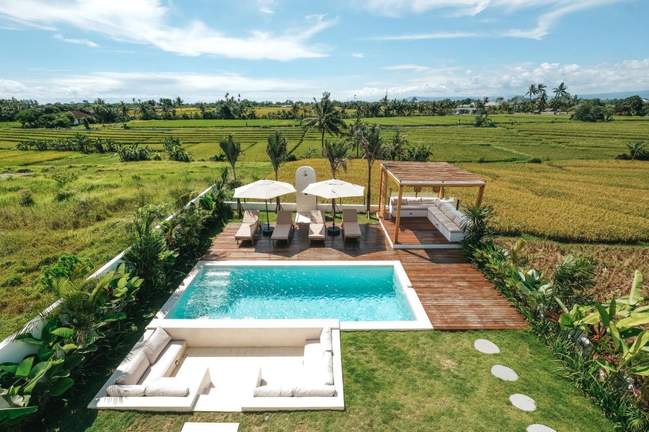 Botanique Villa & Studio Tanah Lot Extérieur photo